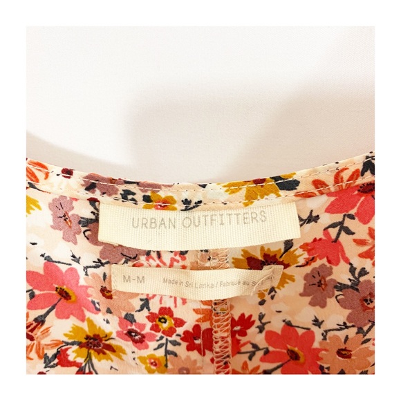 Urban Outfitters Cindy Floral Tiered Romper - Picture 10 of 12